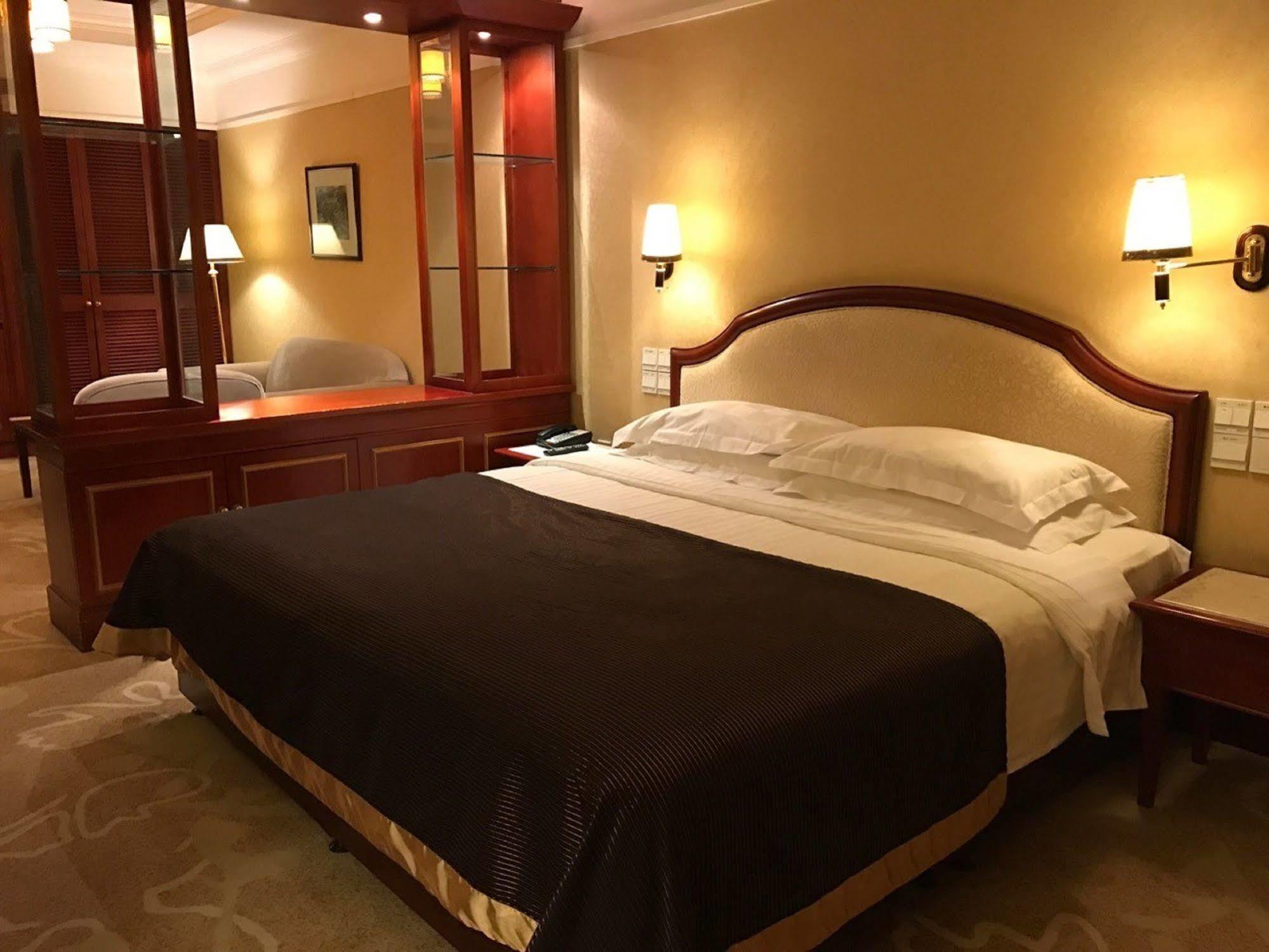 Beijing King Wing Hot Spring Hotel Dış mekan fotoğraf