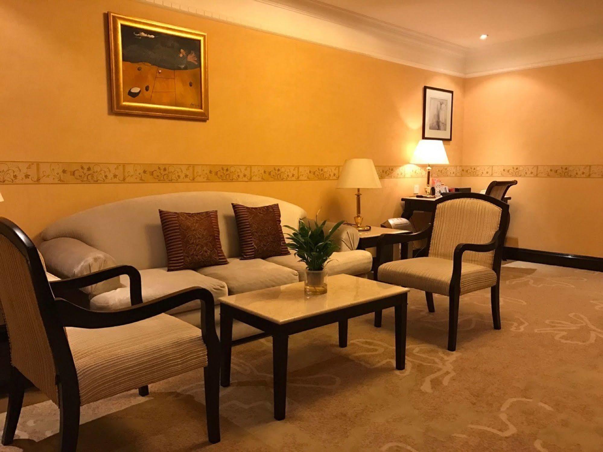 Beijing King Wing Hot Spring Hotel Dış mekan fotoğraf