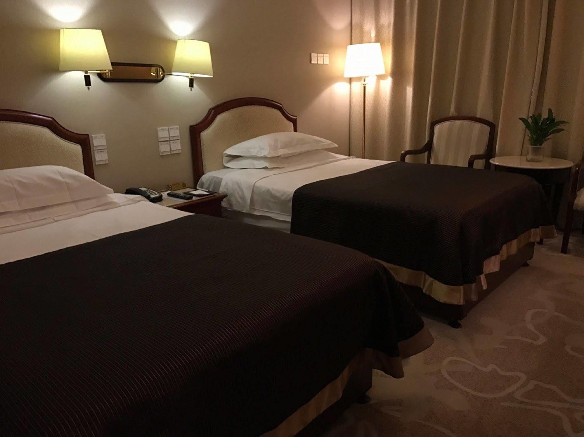 Beijing King Wing Hot Spring Hotel Dış mekan fotoğraf