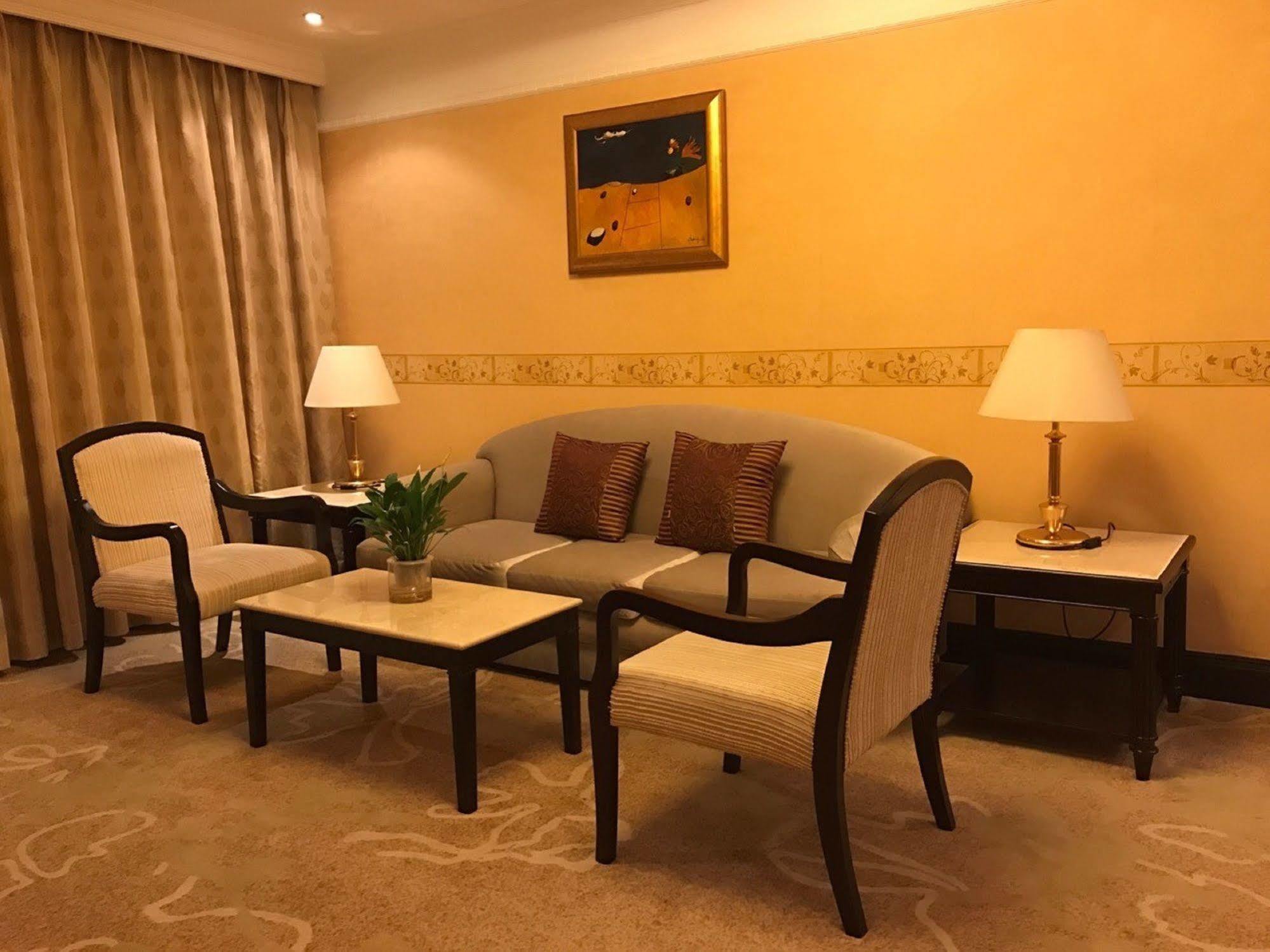 Beijing King Wing Hot Spring Hotel Dış mekan fotoğraf